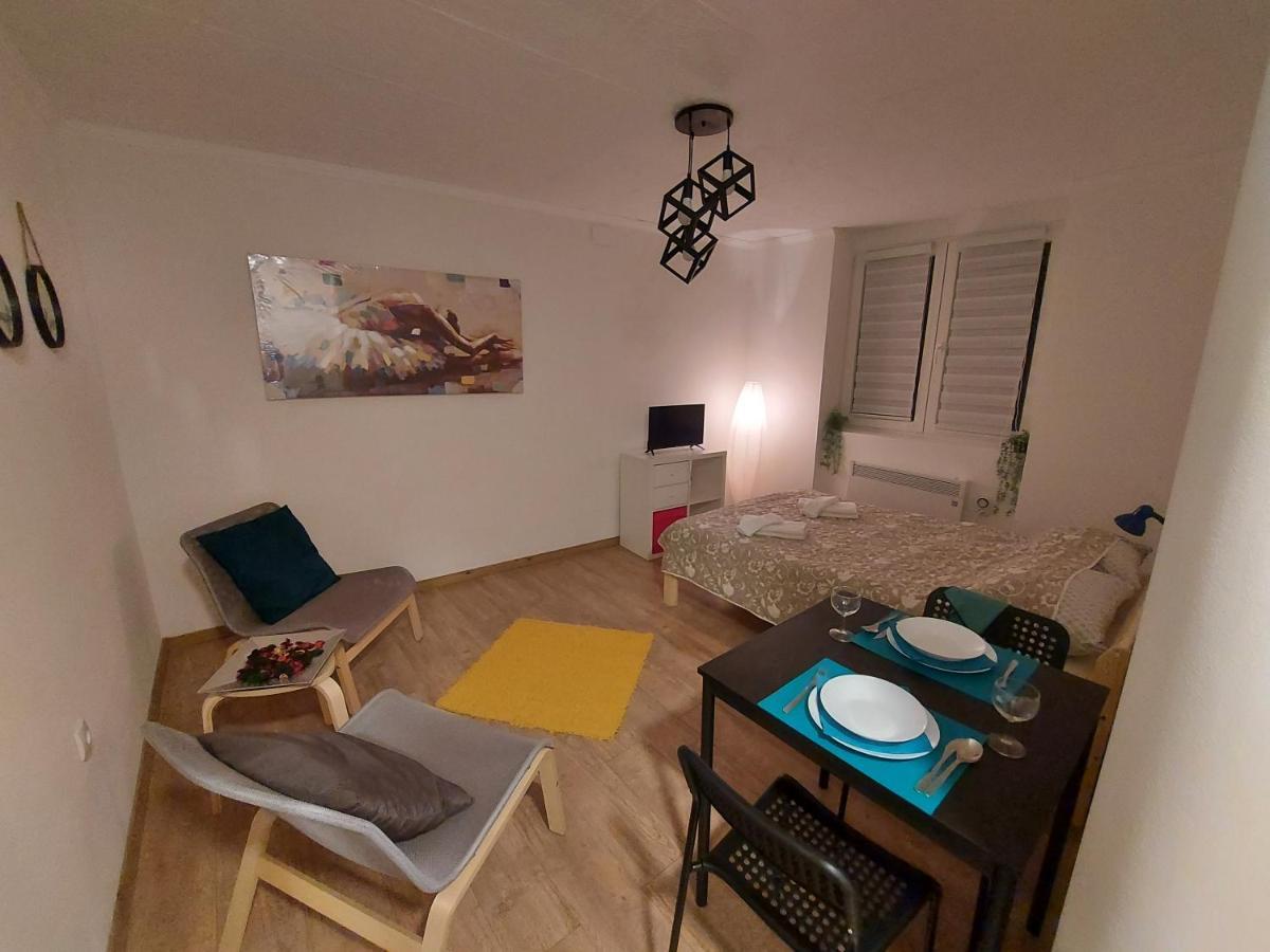 Lotta Apartment Belgrád Kültér fotó